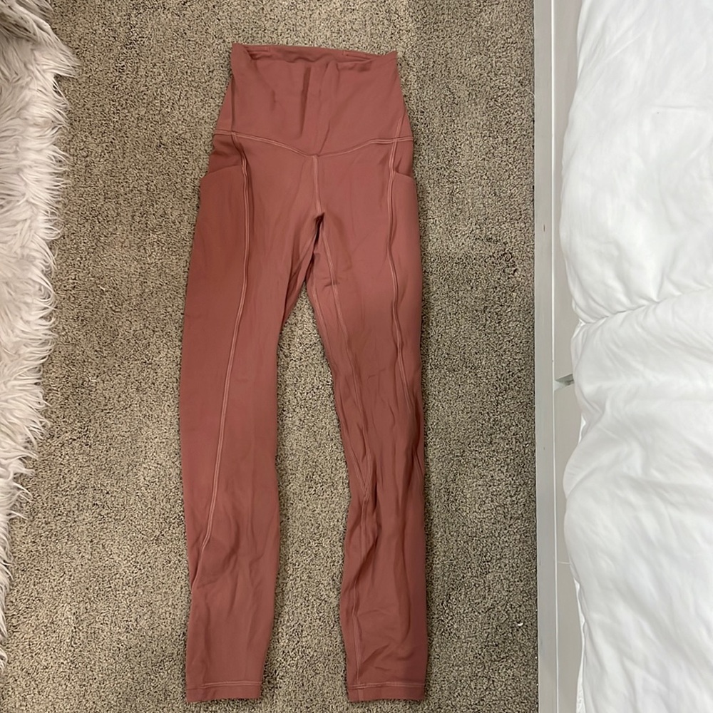 Lululemon align leggings 25” with pockets! Size 0